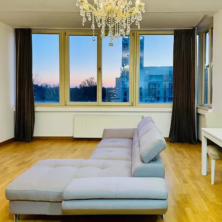 Joy Isho 35 Apartment *
